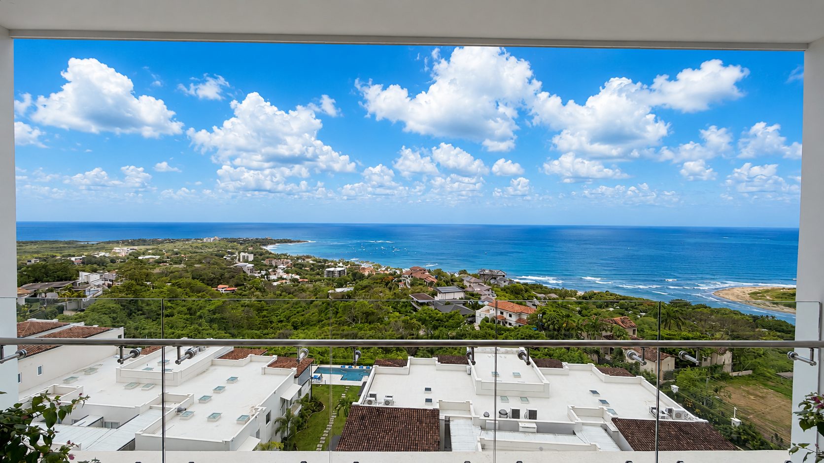 Sixth Floor - Residence 602